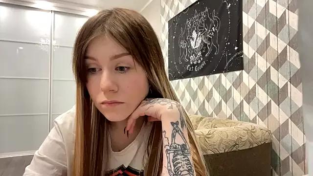 RebelKitsune from StripChat