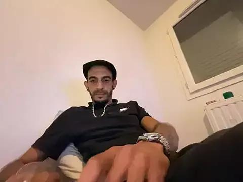 Rebeu313 from StripChat