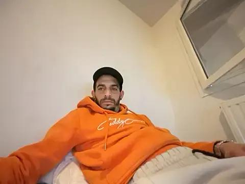 Rebeu313 webcams show profile image 