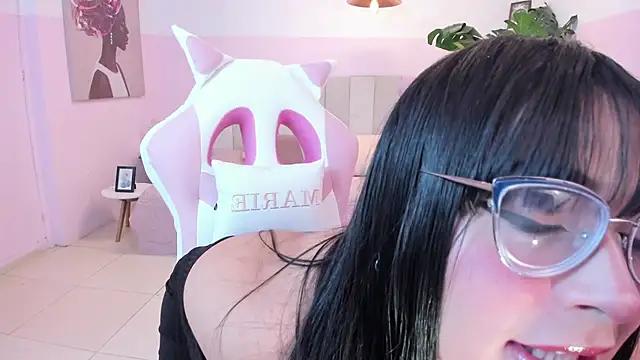 Explore our live girls sluts from our Custom and Multi clubs and checkout exclusive access to highly interactive content, such as shape, hair, titties, pussy type and many more.