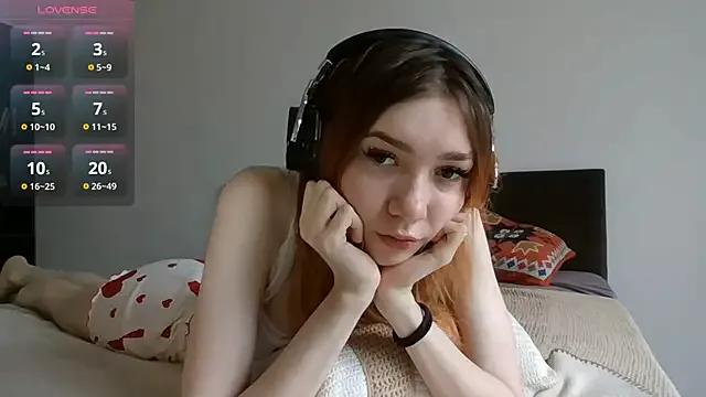 Explore our live girls sluts from our Custom and Multi clubs and checkout exclusive access to highly interactive content, such as shape, hair, titties, pussy type and many more.