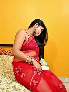 RedQQueen from StripChat is Freechat