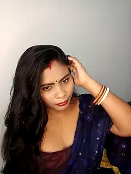 RedQQueen from StripChat is Freechat