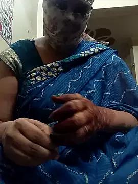 reena502 from StripChat