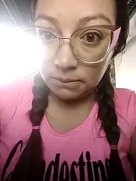 REINITAFULL from StripChat is Freechat