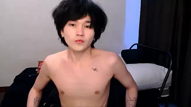 rennnuts from StripChat