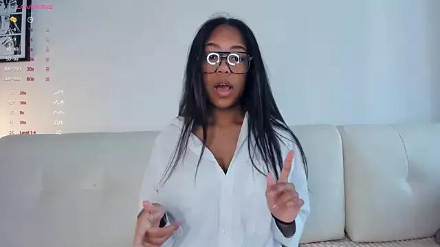 RexellaBreed from StripChat