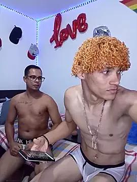 Reyes_89 from StripChat