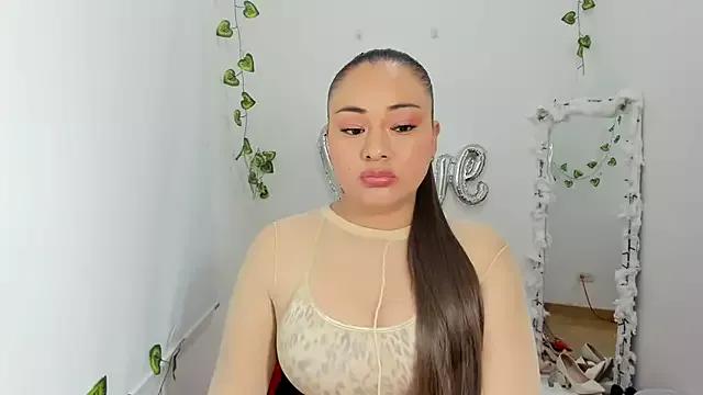 ReyleDoll from StripChat is Freechat