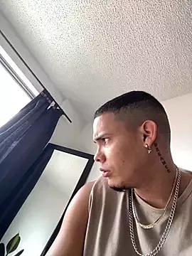 rick03_leto from StripChat is Freechat