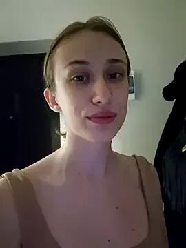 Explore our live girls sluts from our Custom and Multi clubs and checkout exclusive access to highly interactive content, such as shape, hair, titties, pussy type and many more.