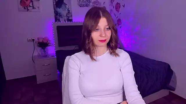 Explore our live girls sluts from our Custom and Multi clubs and checkout exclusive access to highly interactive content, such as shape, hair, titties, pussy type and many more.