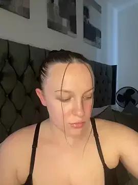 riri_bstvx from StripChat