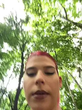 Photos of RiriRoseey from StripChat is Freechat
