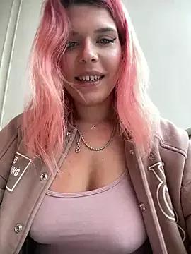 RiriRoseey from StripChat