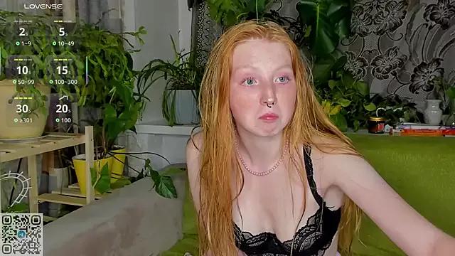Explore our live girls sluts from our Custom and Multi clubs and checkout exclusive access to highly interactive content, such as shape, hair, titties, pussy type and many more.