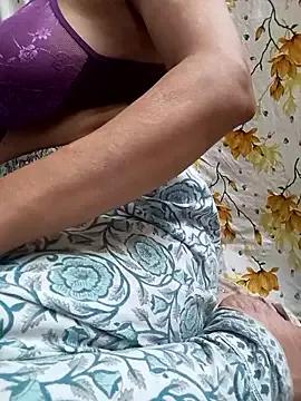 Ritika_ranii from StripChat