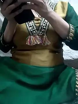 Ritika_ranii from StripChat