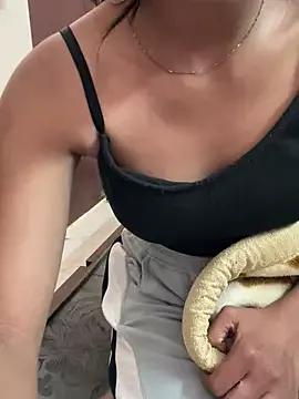 ritika_rao from StripChat