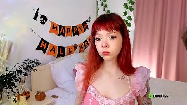 Rochelle_Dolly from StripChat is Freechat