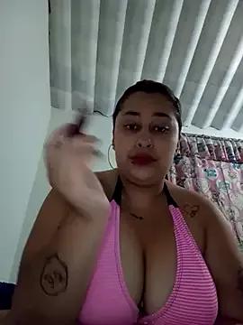 Roissy_O from StripChat is Freechat