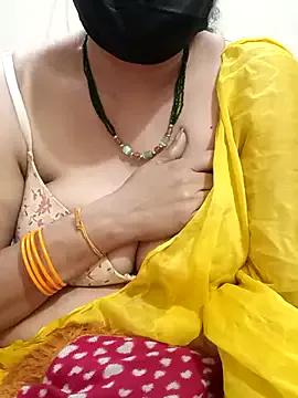 Roopatelugu36 webcams show profile image 