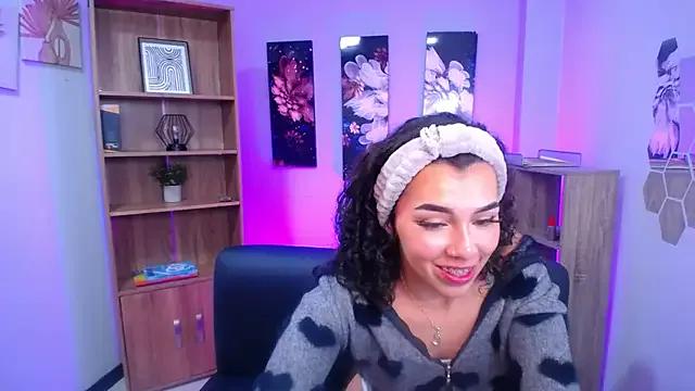 Roseefancy webcams show profile image 