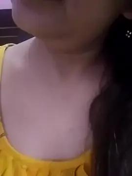 Roshini_Sharma from StripChat is Freechat
