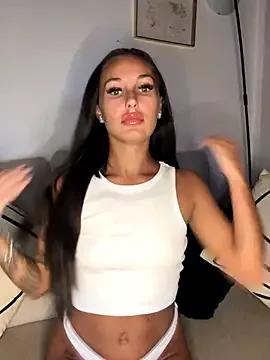 Explore our live girls sluts from our Custom and Multi clubs and checkout exclusive access to highly interactive content, such as shape, hair, titties, pussy type and many more.