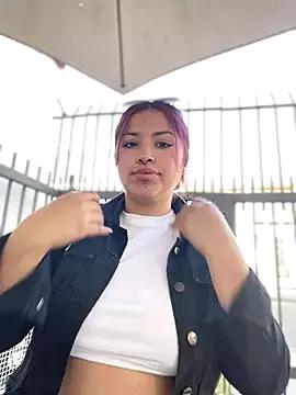 Explore our live girls sluts from our Custom and Multi clubs and checkout exclusive access to highly interactive content, such as shape, hair, titties, pussy type and many more.