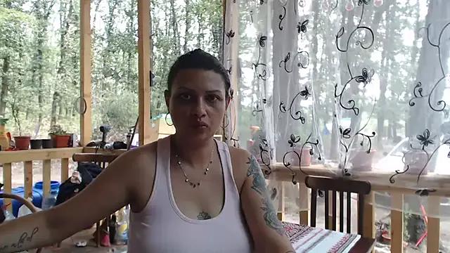 rosse26830 from StripChat is Freechat