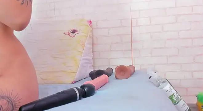 rosse_thompson11 from StripChat