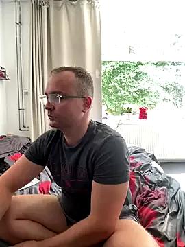 Rostislav29 webcams show profile image 