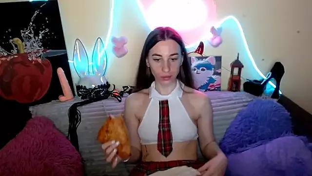 Explore our live girls sluts from our Custom and Multi clubs and checkout exclusive access to highly interactive content, such as shape, hair, titties, pussy type and many more.