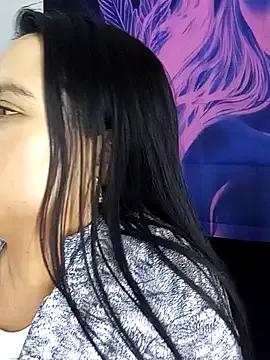 Explore our live girls sluts from our Custom and Multi clubs and checkout exclusive access to highly interactive content, such as shape, hair, titties, pussy type and many more.