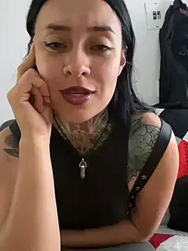 Explore our live girls sluts from our Custom and Multi clubs and checkout exclusive access to highly interactive content, such as shape, hair, titties, pussy type and many more.