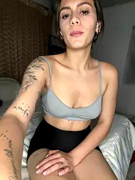 Explore our live girls sluts from our Custom and Multi clubs and checkout exclusive access to highly interactive content, such as shape, hair, titties, pussy type and many more.