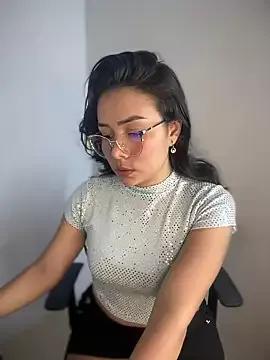 Explore our live girls sluts from our Custom and Multi clubs and checkout exclusive access to highly interactive content, such as shape, hair, titties, pussy type and many more.