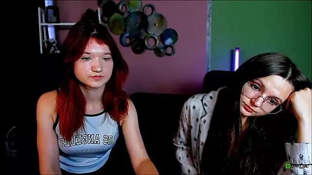 roxanna_spicy from StripChat is Freechat