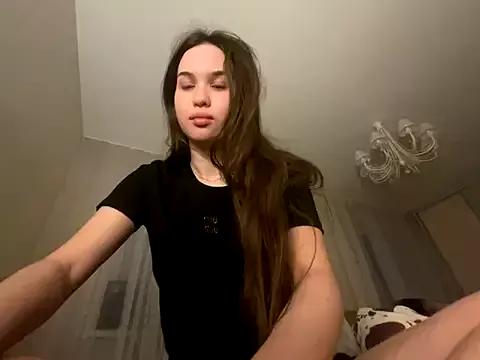 Roxie_Mils from StripChat is Freechat