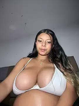 Explore our live girls sluts from our Custom and Multi clubs and checkout exclusive access to highly interactive content, such as shape, hair, titties, pussy type and many more.