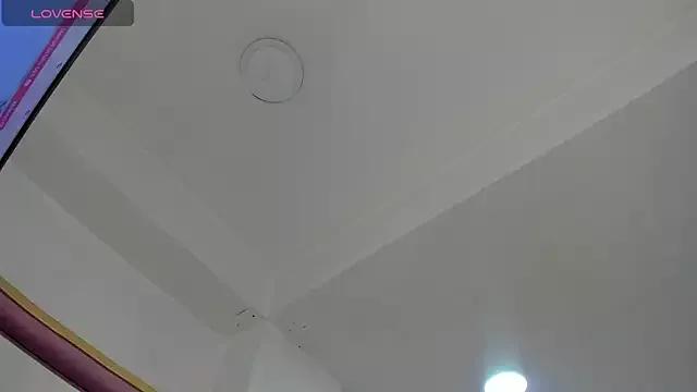 Rubyrouge__ webcams show profile image 