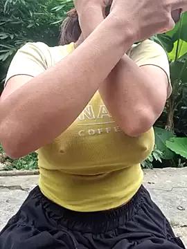 Explore our live girls sluts from our Custom and Multi clubs and checkout exclusive access to highly interactive content, such as shape, hair, titties, pussy type and many more.