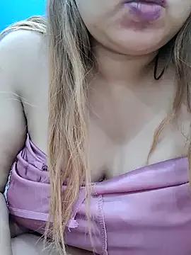 Ruchikalive from StripChat is Freechat