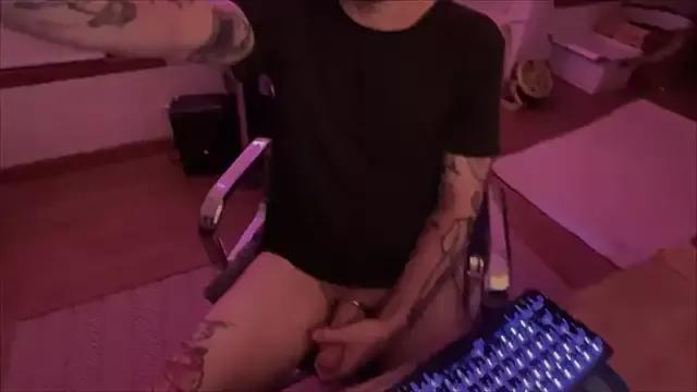 RuffClvb webcams show profile image 