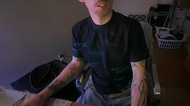 RuffClvb from StripChat