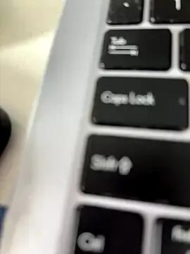 Ruirui-uu webcams show profile image 