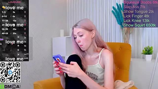 Rumiliya webcams show profile image 