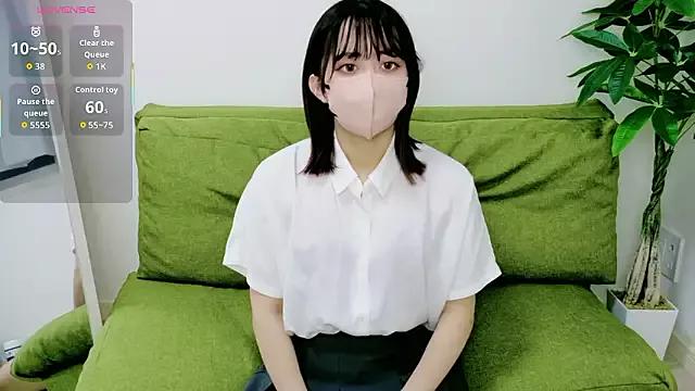 RUNA_RU-NA webcams show profile image 
