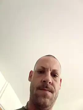 Runnycummood from StripChat